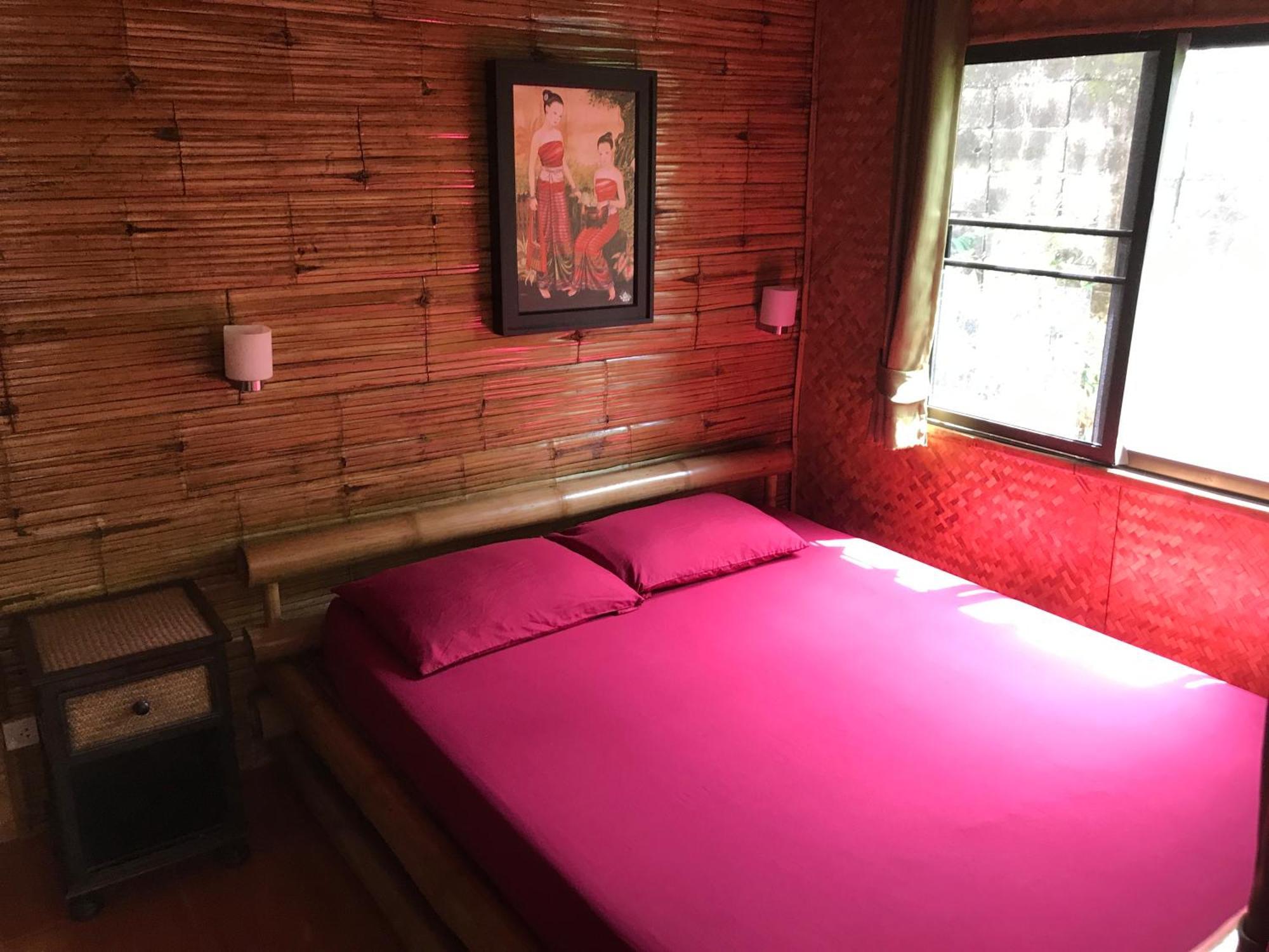 Boutique & Restaurant, Jaidee Bamboo Huts 2* Chiang Mai